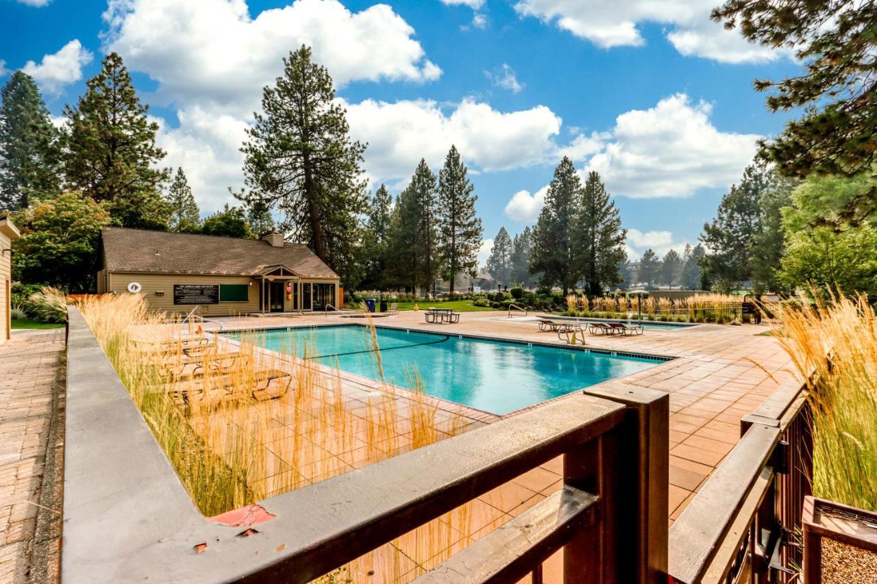 Tree Top Retreat ベンド エクステリア 写真